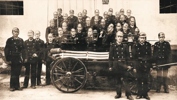 Mannschaftsfoto1905 (2).jpg